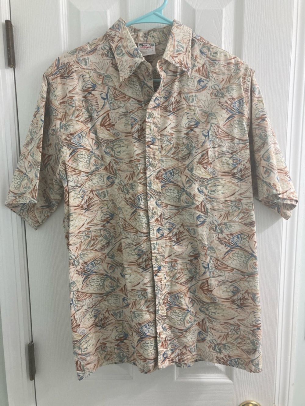 Go Barefoot Men’s Hawaiian Shirt-Size Large